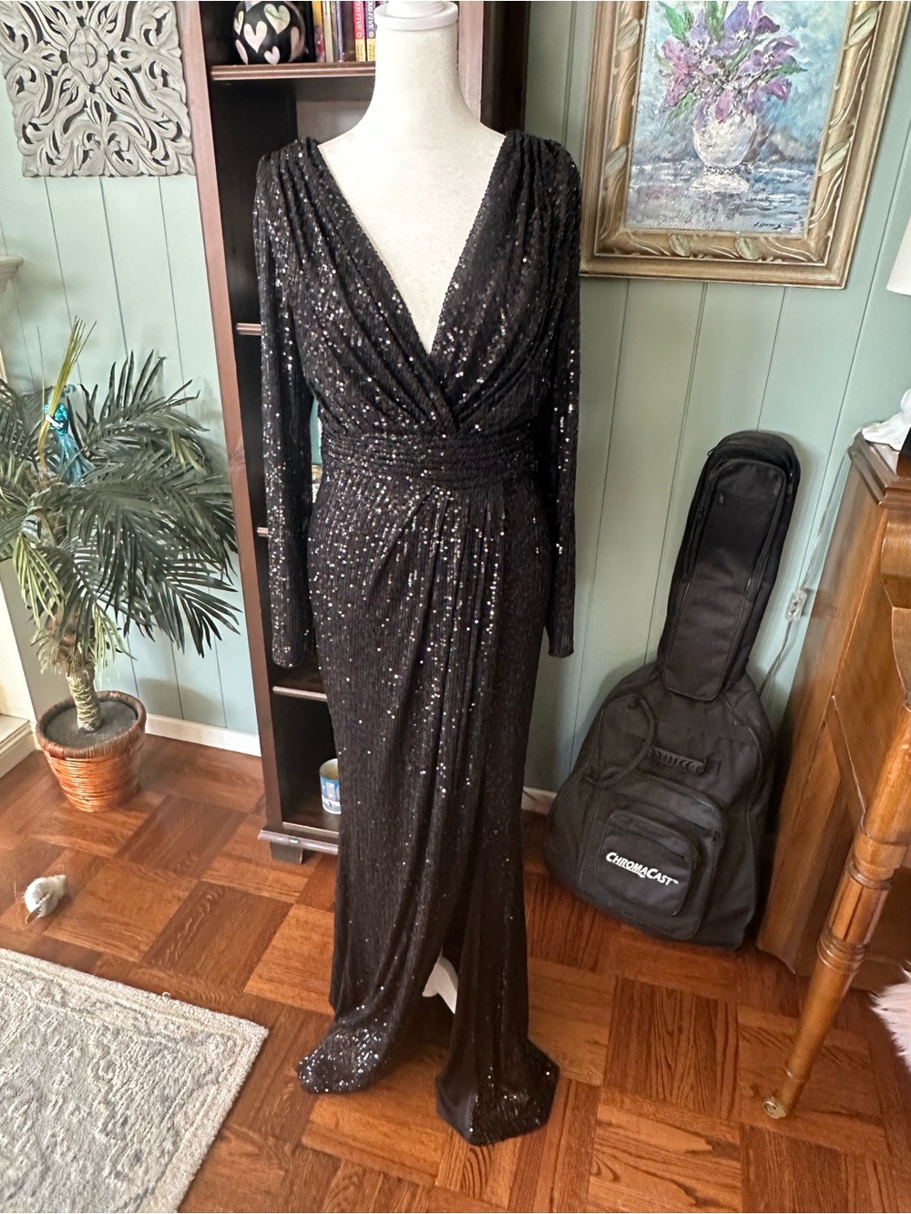 Black Sequin Long Sleeve V-Neck Evening Gown